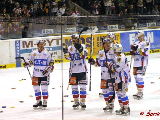 PCE x SPA 11.10.2009 203.jpg