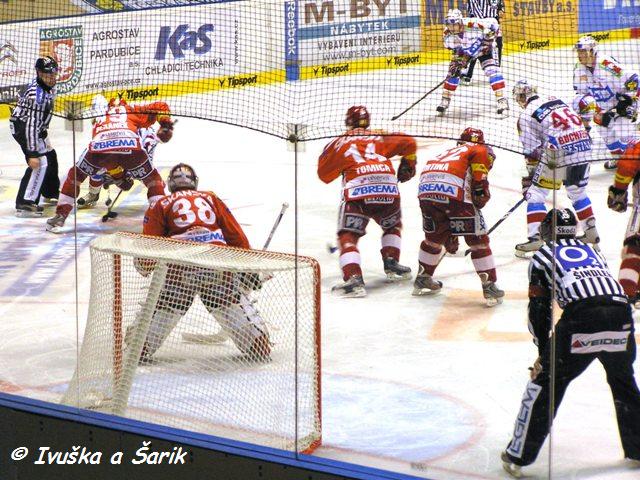 Pardubice vs. Slavia 13.11.2009 109.jpg