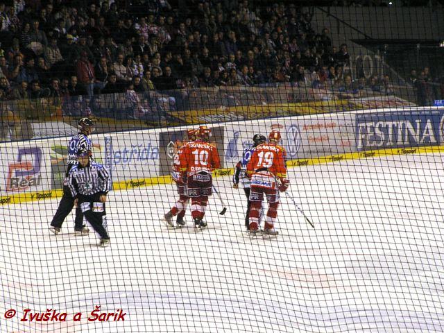 Pardubice vs. Slavia 13.11.2009 139.jpg